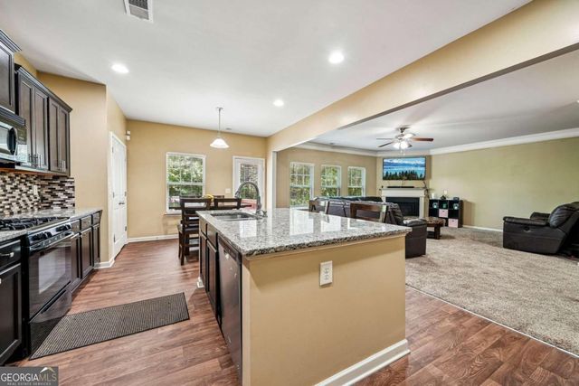 961 High Tide Trail, Loganville, GA 30052