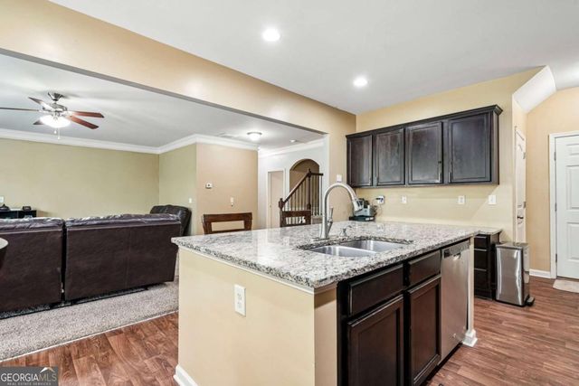 961 High Tide Trail, Loganville, GA 30052