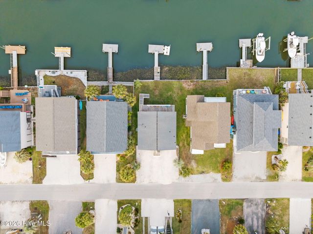 54 Fairmont Street, Ocean Isle Beach, NC 28469