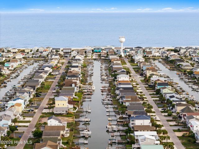54 Fairmont Street, Ocean Isle Beach, NC 28469
