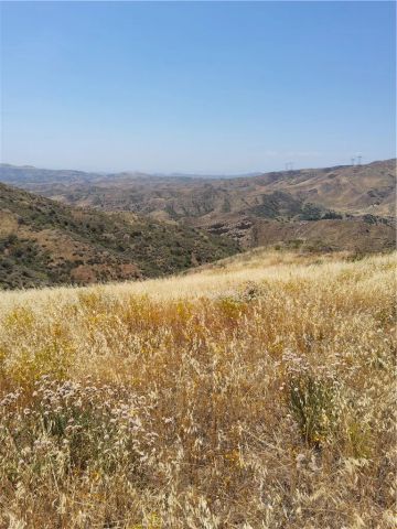 0 9, Agua Dulce, CA 91351