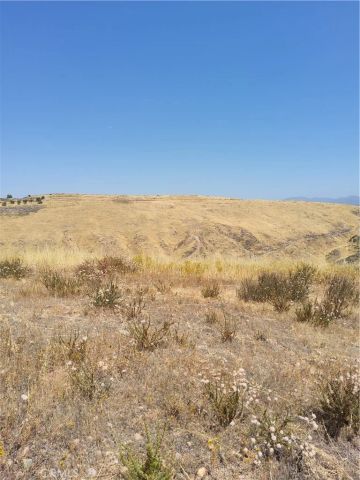 0 9, Agua Dulce, CA 91351