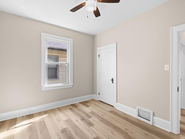 615 E Delaware Street, Evansville, IN 47711