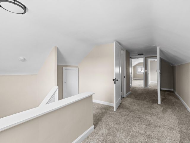 615 E Delaware Street, Evansville, IN 47711