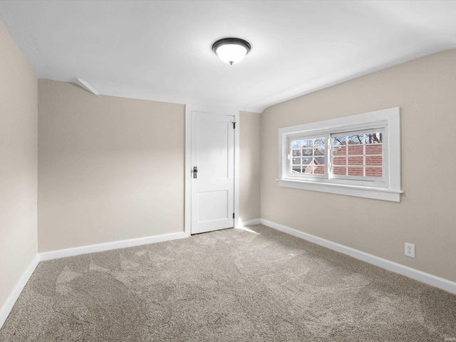 615 E Delaware Street, Evansville, IN 47711