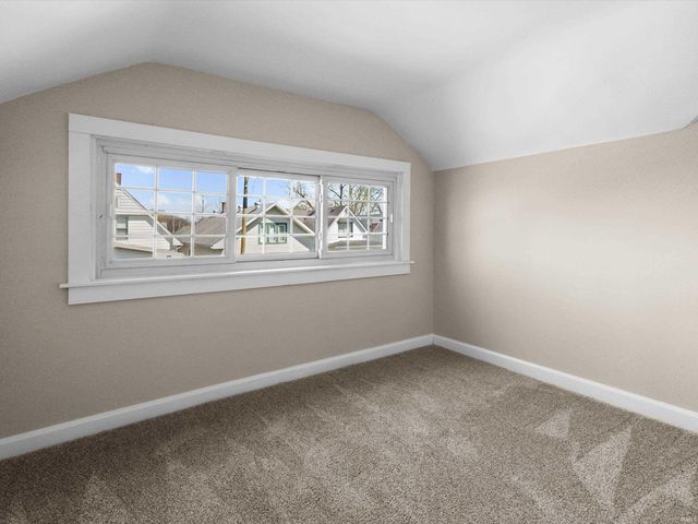 615 E Delaware Street, Evansville, IN 47711