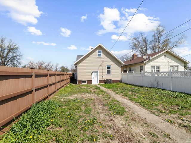615 E Delaware Street, Evansville, IN 47711