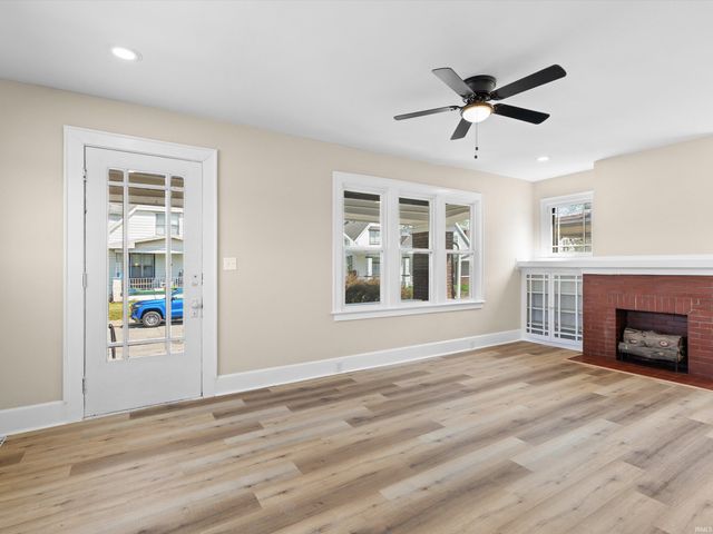 615 E Delaware Street, Evansville, IN 47711