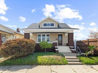 615 E Delaware Street, Evansville, IN 47711