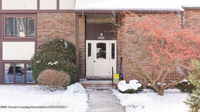 6160 Innkeepers Court 57, East Lansing, MI 48823