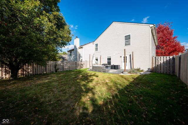 15455 Wandering Way, Noblesville, IN 46060