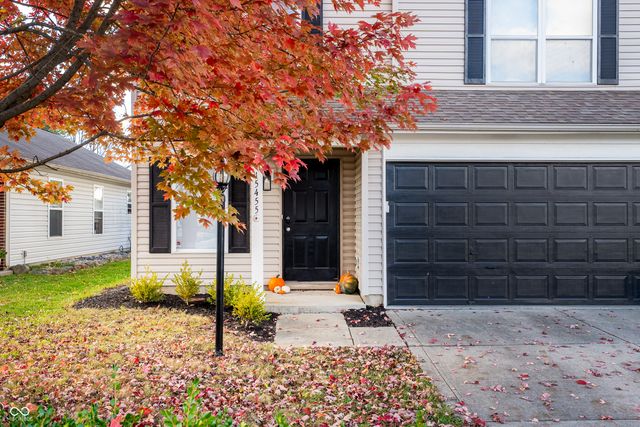 15455 Wandering Way, Noblesville, IN 46060