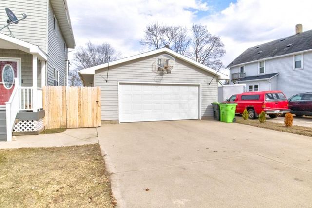 228 N FRANKLIN STREET, Oconto Falls, WI 54154