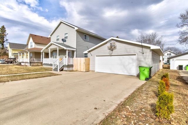 228 N FRANKLIN STREET, Oconto Falls, WI 54154