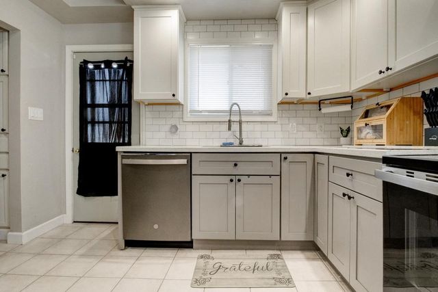 228 N FRANKLIN STREET, Oconto Falls, WI 54154