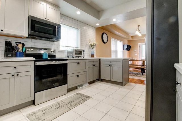 228 N FRANKLIN STREET, Oconto Falls, WI 54154