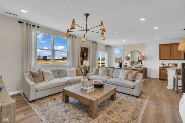 915 Sugarland Way, Greenwood, IN 46143