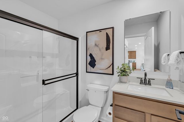 915 Sugarland Way, Greenwood, IN 46143