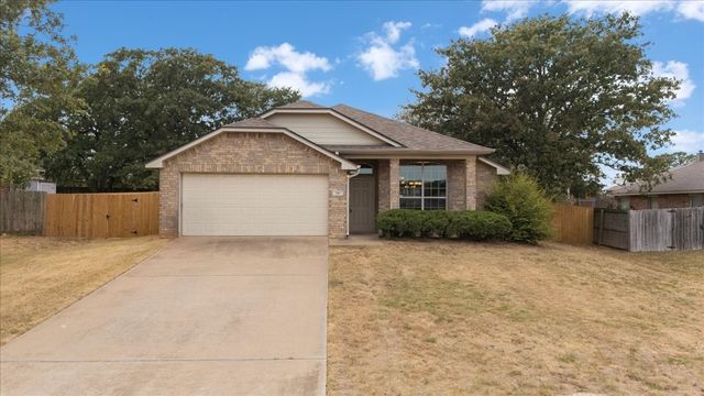 386 Molly Lane, Lindale, TX 75771