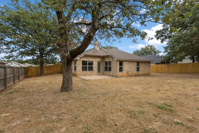386 Molly Lane, Lindale, TX 75771