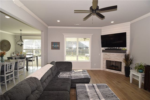 1901 Bergman Road, Pea Ridge, AR 72751