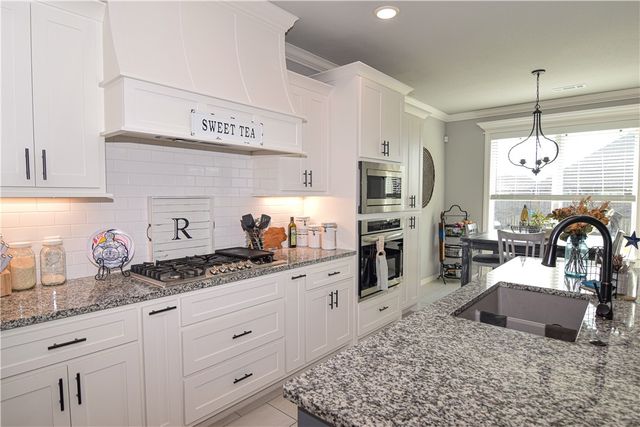 1901 Bergman Road, Pea Ridge, AR 72751