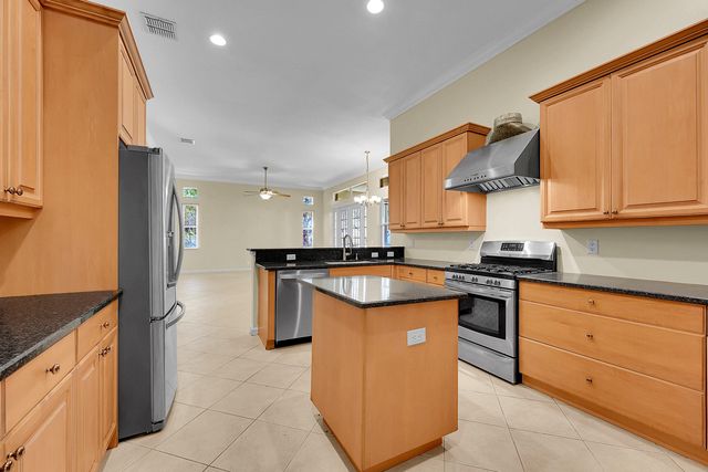 211 NW Pleasant Grove Way, Port St. Lucie, Port St Lucie, FL 34986