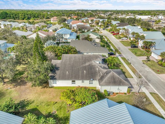 211 NW Pleasant Grove Way, Port St. Lucie, Port St Lucie, FL 34986