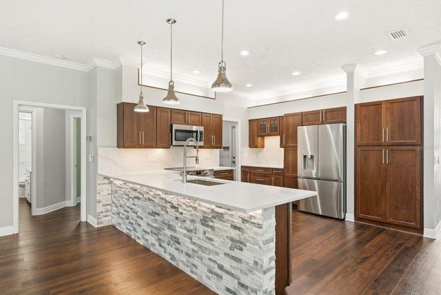 1796 PAINTED BUNTING CIRCLE, Palm Harbor, FL 34683