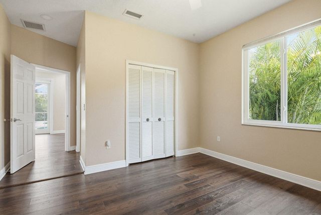 1796 PAINTED BUNTING CIRCLE, Palm Harbor, FL 34683