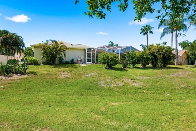 1796 PAINTED BUNTING CIRCLE, Palm Harbor, FL 34683