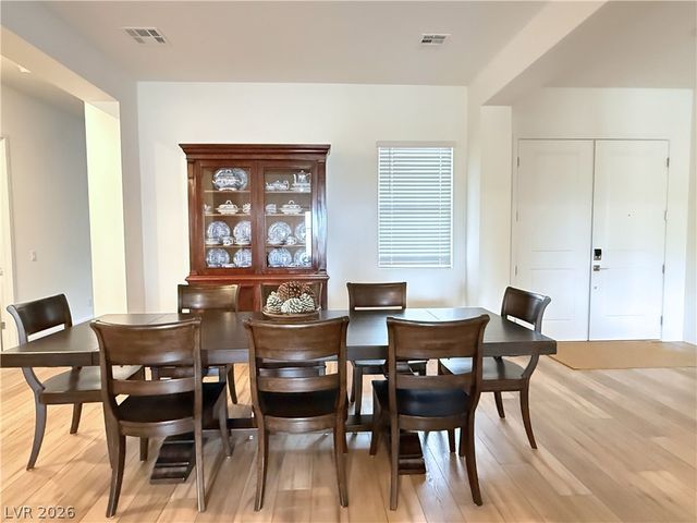 7179 Windsor Downs Avenue, Las Vegas, NV 89113
