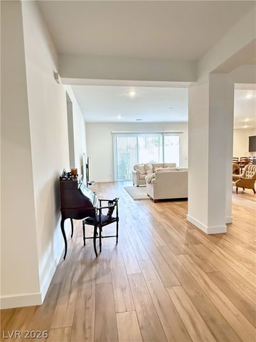 7179 Windsor Downs Avenue, Las Vegas, NV 89113