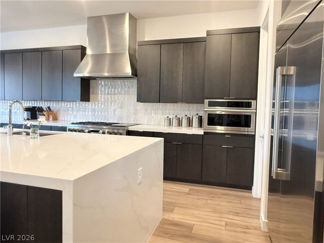 7179 Windsor Downs Avenue, Las Vegas, NV 89113