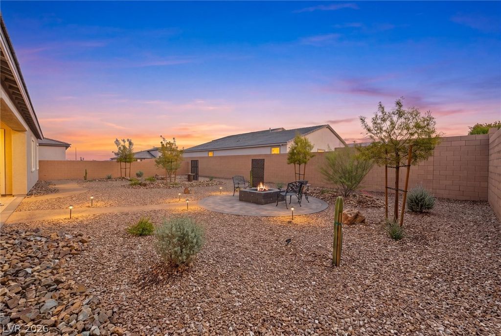 7179 Windsor Downs Avenue, Las Vegas, NV 89113 — photo 3