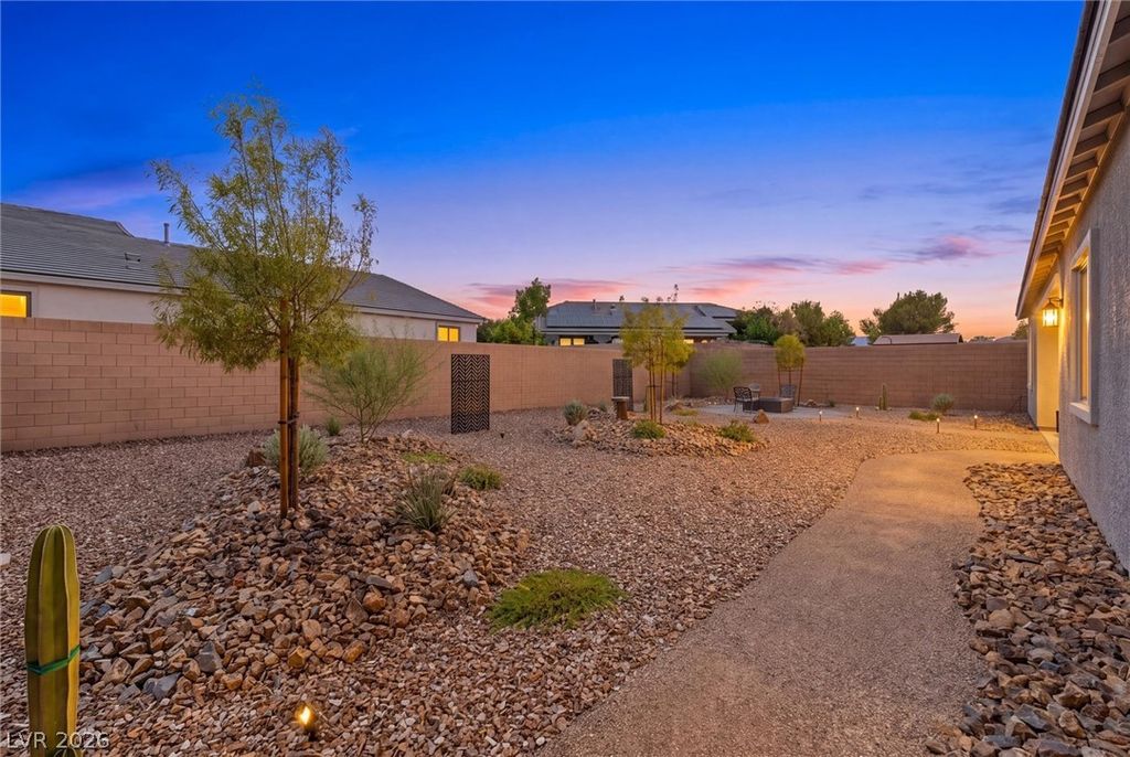 7179 Windsor Downs Avenue, Las Vegas, NV 89113 — photo 4