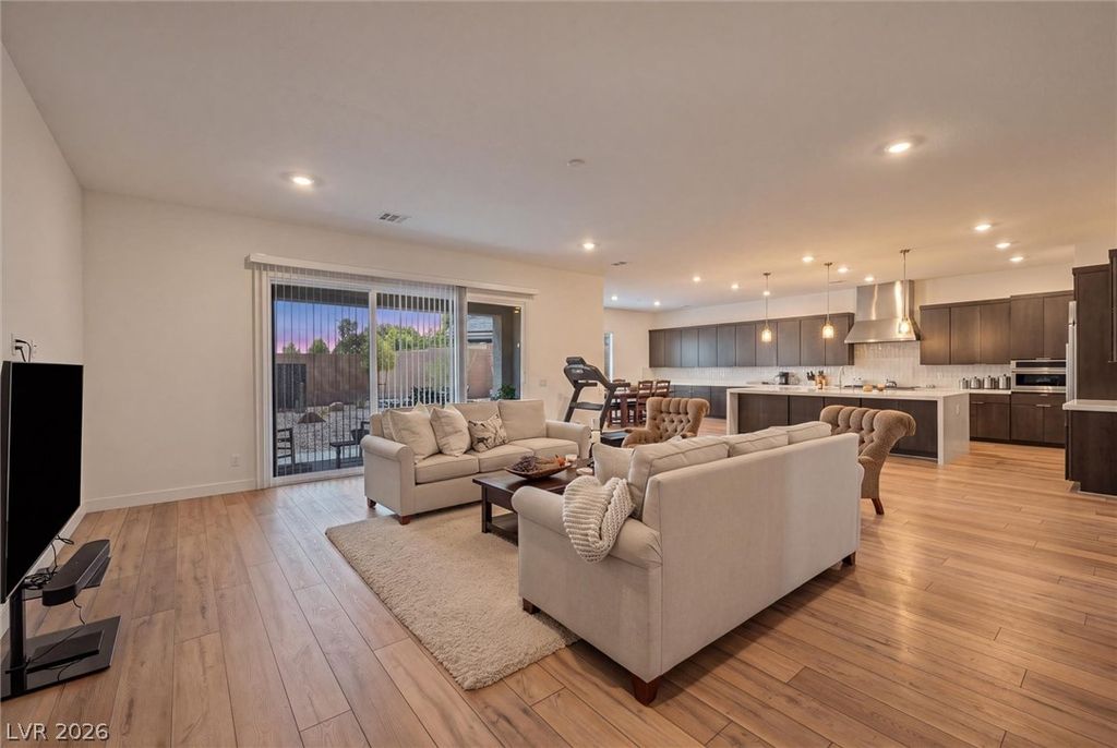 7179 Windsor Downs Avenue, Las Vegas, NV 89113 — photo 5
