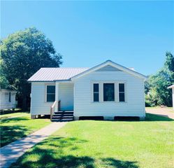 604 S HOLLY Street, Bunkie, LA 71322
