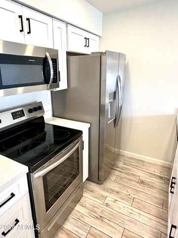 286 W Palomino Drive Unit 148, Chandler, AZ 85225
