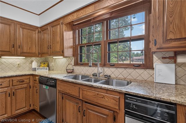 2708 Heather Oaks, Fort Smith, AR 72908