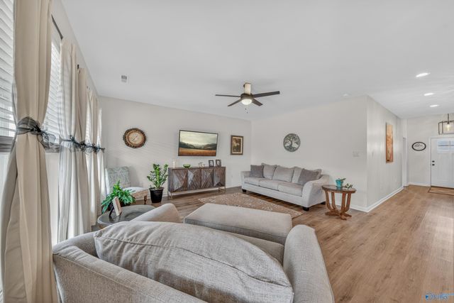 260 John Harold Drive, Meridianville, AL 35759