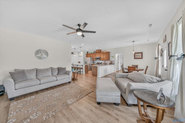 260 John Harold Drive, Meridianville, AL 35759