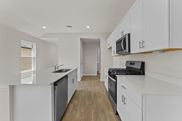 140 RAYMONDVILLE PATH, San Marcos, TX 78666