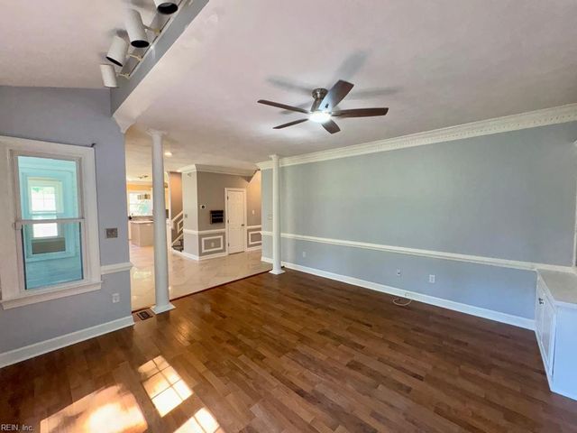 820 Spruce Forest CT, Chesapeake, VA 23322
