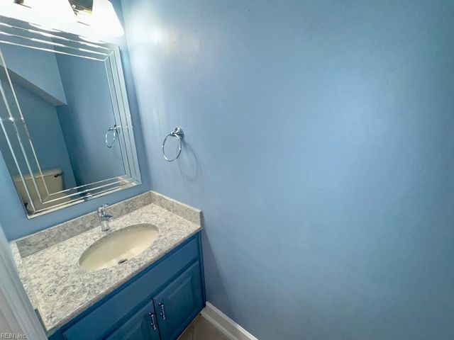 820 Spruce Forest CT, Chesapeake, VA 23322