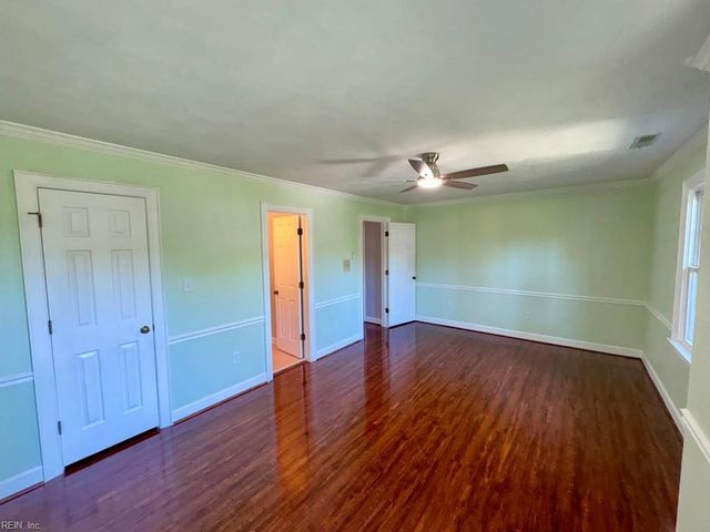 820 Spruce Forest CT, Chesapeake, VA 23322