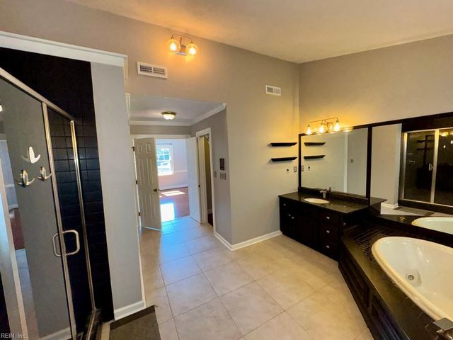 820 Spruce Forest CT, Chesapeake, VA 23322