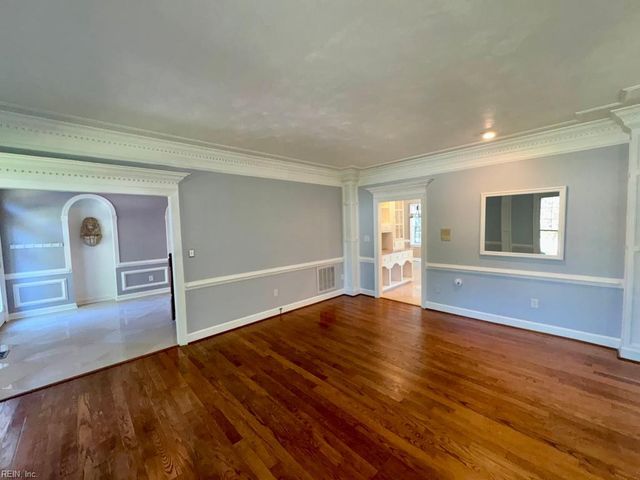 820 Spruce Forest CT, Chesapeake, VA 23322