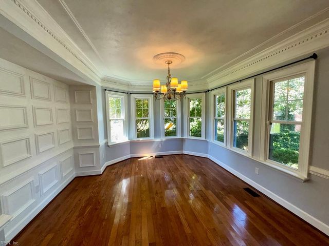 820 Spruce Forest CT, Chesapeake, VA 23322