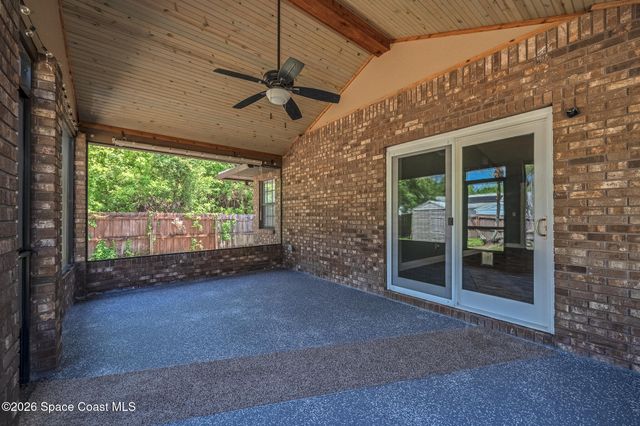 1631 Santonian Street SE, Palm Bay, FL 32909